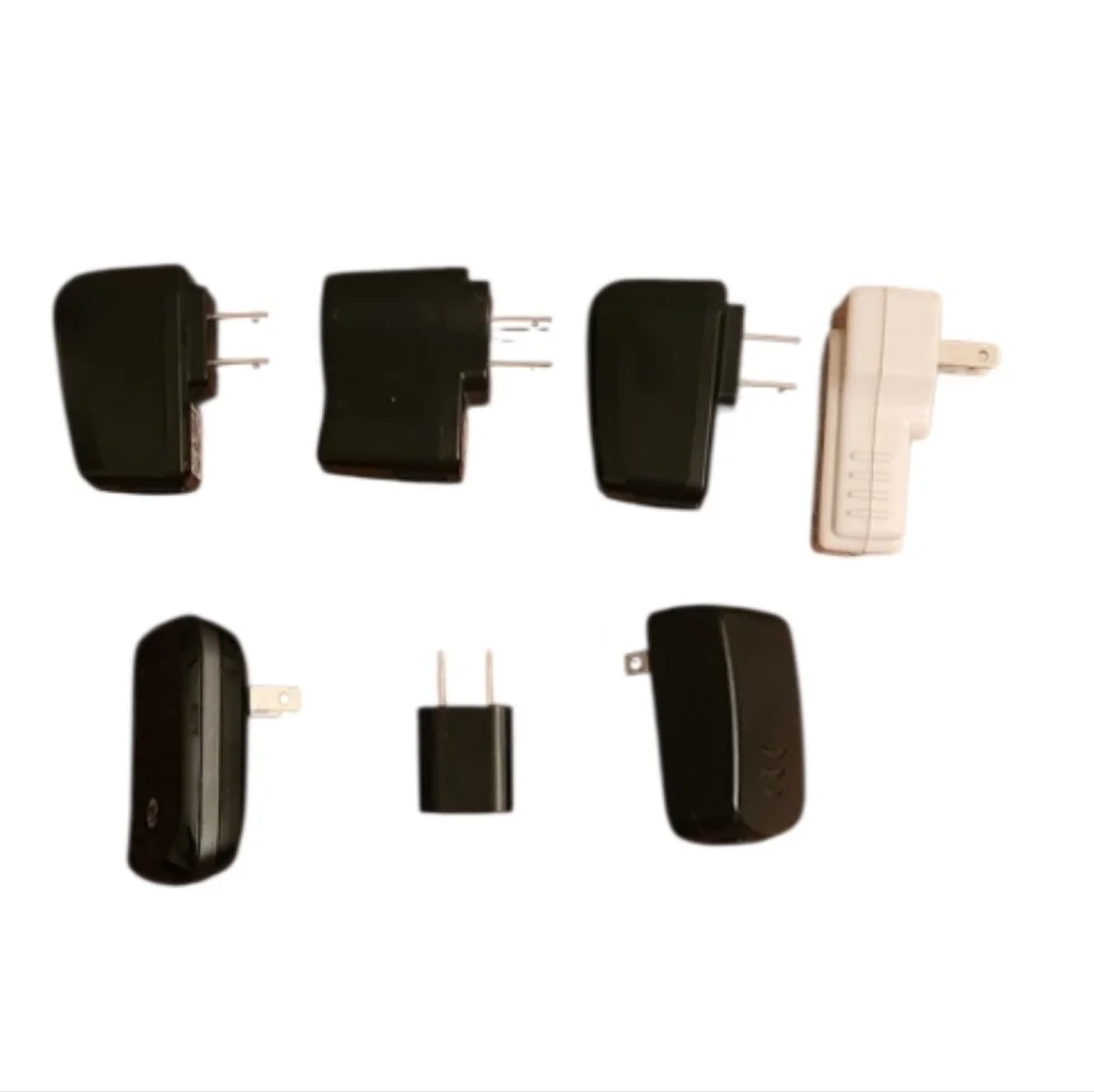 7 Charging Bricks USB (All Work And Have Been Tested)